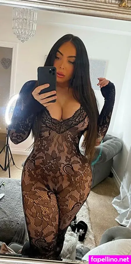 Emilynudess OnlyFans Thumbnail #k2vTg3Cmve