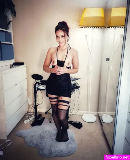 Emilyolsen 1 OnlyFans Thumbnail #OAni1yEwLX