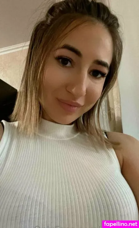 Emilyon OnlyFans Thumbnail #ttFXtLcORU