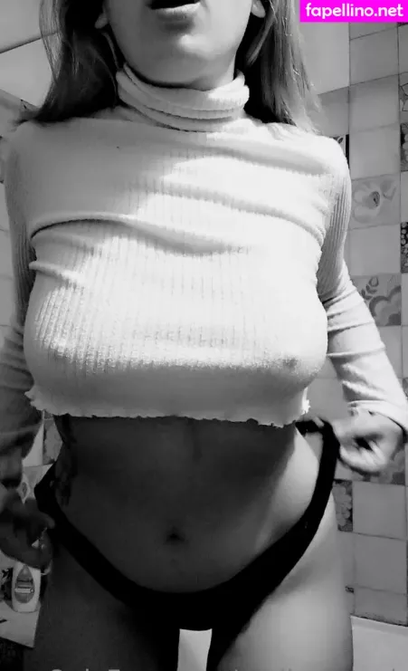 Emilypageok OnlyFans Thumbnail #gaeQbbvTS7