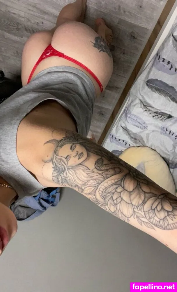 emilypeachey_, emilypeachez Nude Leaked OnlyFans Photo #3FLuSFyXFy