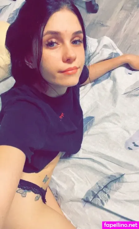 Emilypeachez OnlyFans Thumbnail #vx1Z1FTOD8