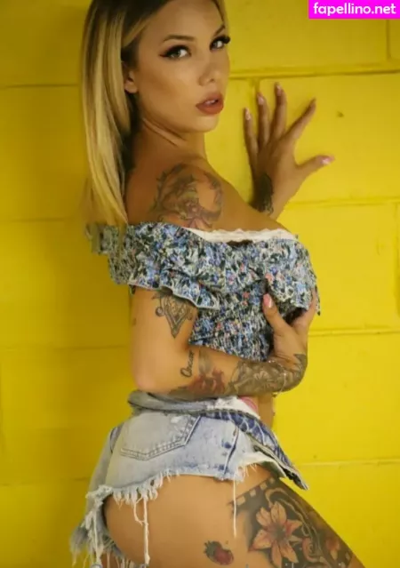 Emilypoisonx OnlyFans Thumbnail #JshTx5dcah