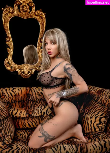 Emilypoisonx OnlyFans Thumbnail #KaSAekhIvY