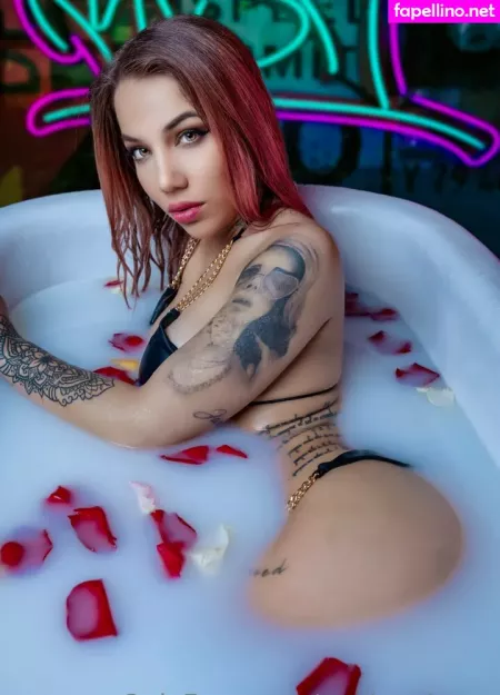 Emilypoisonx OnlyFans Thumbnail #ffrOz9RgmZ