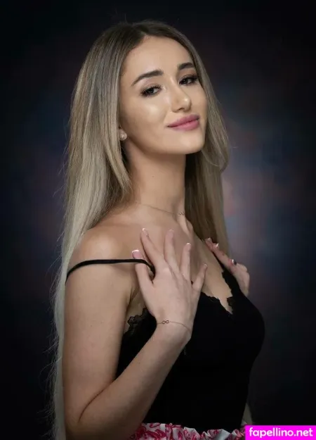 Emilyraymont OnlyFans Thumbnail #vJObmUBBp3