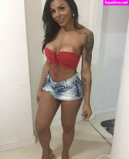 Emilysales19 OnlyFans Thumbnail #AJu6Docnyn