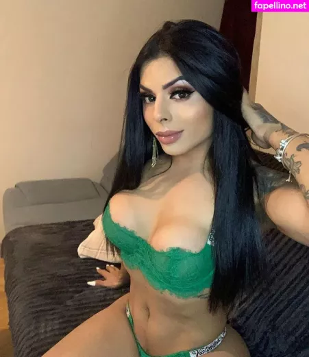 Emilysales19 OnlyFans Thumbnail #ERns9Wenue