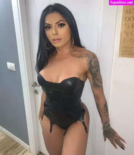 Emilysales19 OnlyFans Thumbnail #GvneoEXhKS