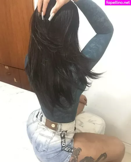 Emilysales19 OnlyFans Thumbnail #UabWrKRByX