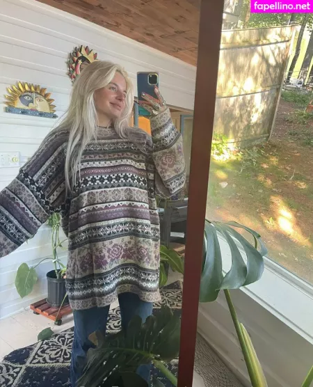 Emilysedonafree OnlyFans Thumbnail #tLZg6nPpYr