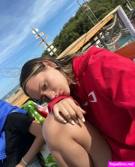 Emilysterling OnlyFans Thumbnail #XOmOoHen7s