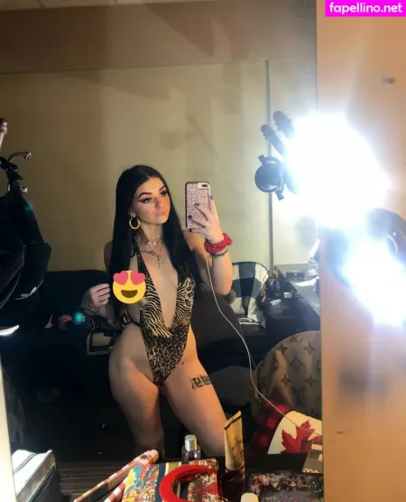 Emilysweetxo OnlyFans Thumbnail #ncNSAlMgPX