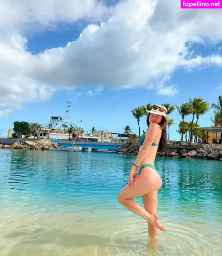 Emilythankyounext OnlyFans Thumbnail #QvPiWxYKQU