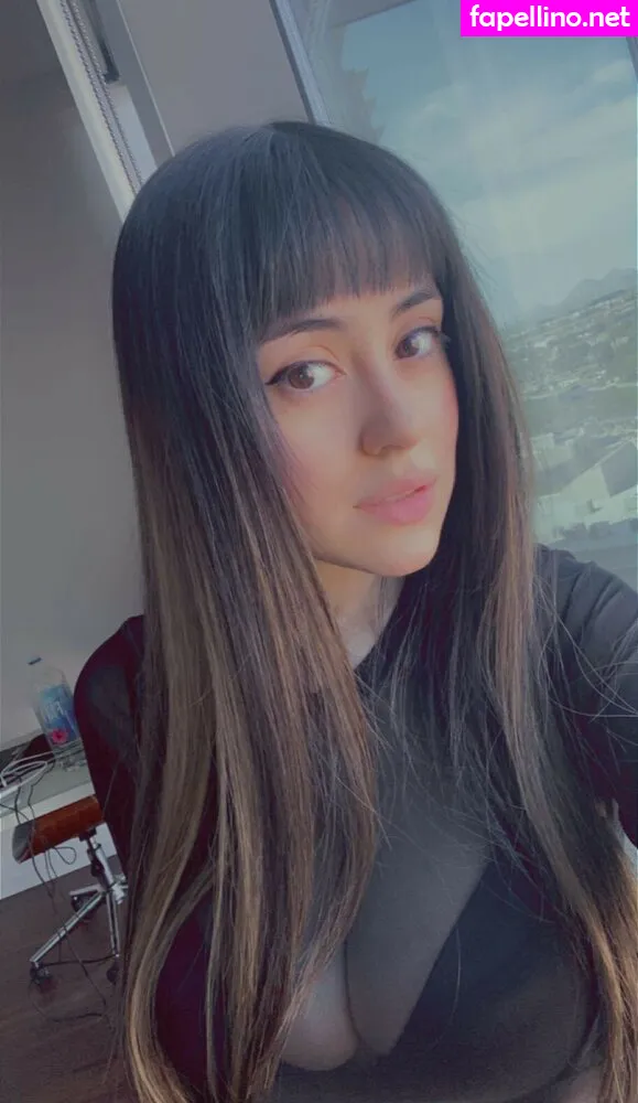 emilyumi, emilyuumi Nude Leaked OnlyFans Photo #FxnfOx4tjp