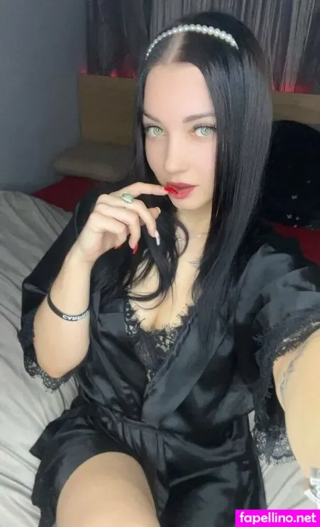 Emilyvibes OnlyFans Thumbnail #Kz4QtmHvPm