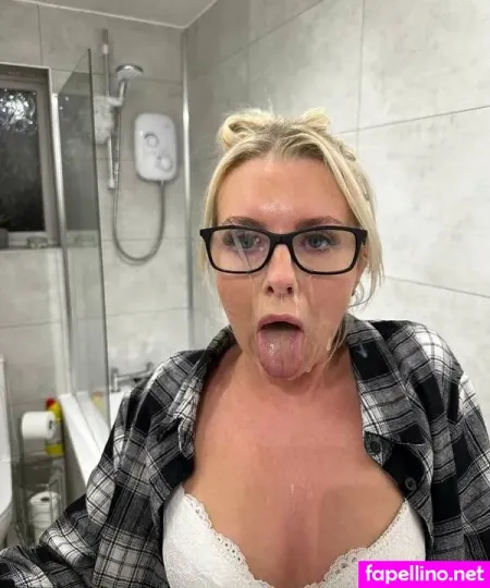 Emilywaltersxo OnlyFans Thumbnail #BHwRwL5m9e