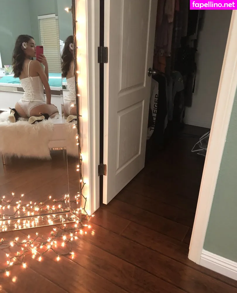 Emilywillisxx Nude Leaked OnlyFans Photo #ToAuxaDha0