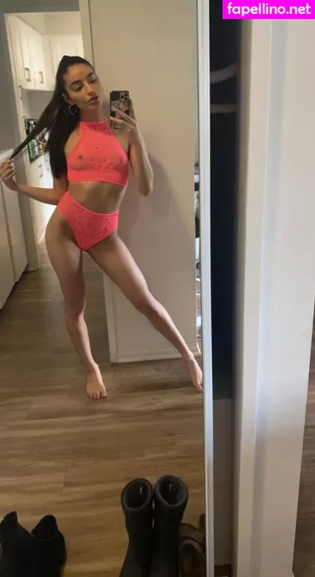 Emilywillisxxx OnlyFans Thumbnail #3qWl3gp169