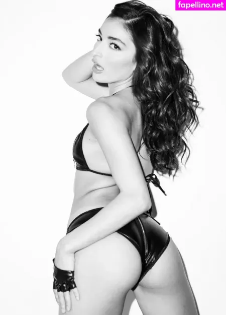 Emilywillisxxx OnlyFans Thumbnail #kWZiSS835z