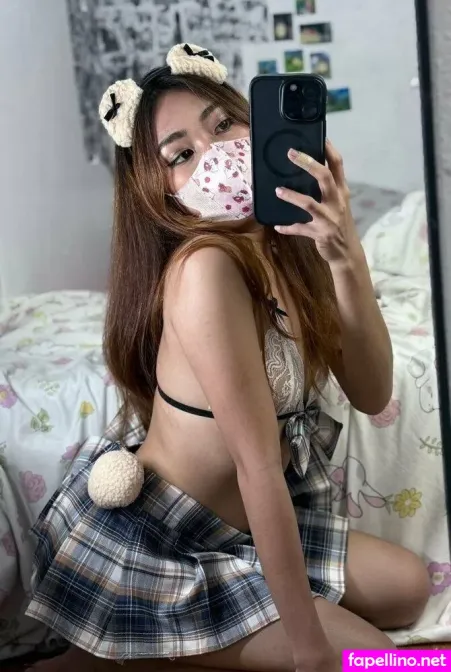 Emilyxkitty OnlyFans Thumbnail #J0AHbz7BIM