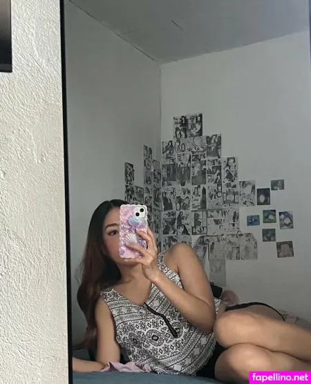 Emilyxkitty OnlyFans Thumbnail #ovgeZHMTvr