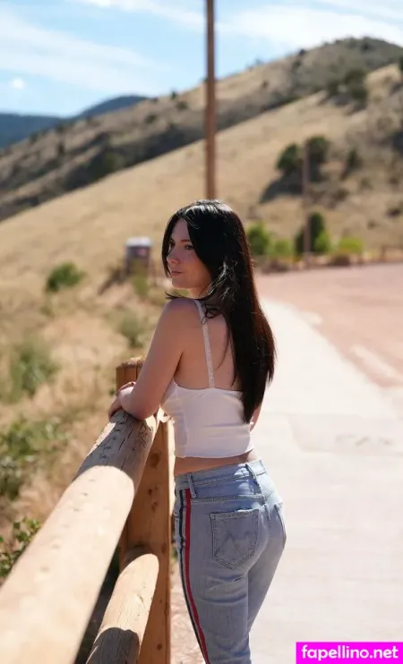 Emilyxlovelyfree 3 OnlyFans Thumbnail #zYowjFCiuG