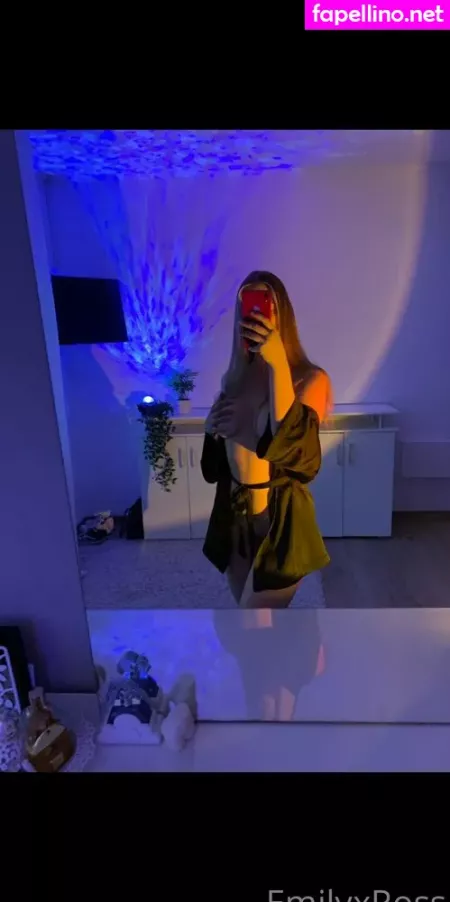 Emilyxross OnlyFans Thumbnail #BCwIbWipUV
