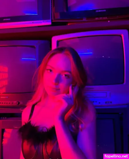 Emilyxxoxo OnlyFans Thumbnail #q9TWK7HxHG