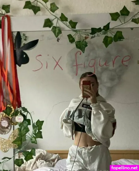 Emilyxxoxo OnlyFans Thumbnail #w9PS0bmyUK