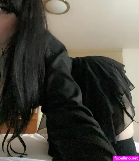 Emilyy Erenn OnlyFans Thumbnail #bQFuw7ybXR