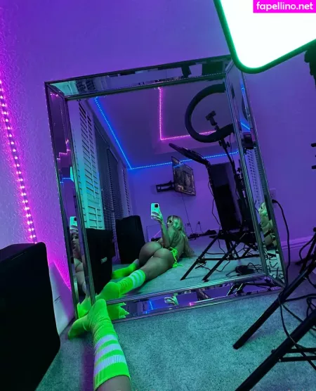 Emilyy Wild OnlyFans Thumbnail #0xVybxLn9o