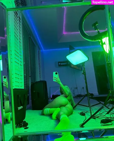 Emilyy Wild OnlyFans Thumbnail #9yD9ntB8nm