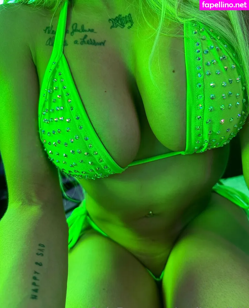 emily.wild, emilyywild1 Nude Leaked OnlyFans Photo #D0g0fG4rSm