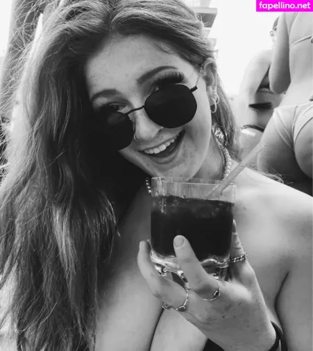 Emilyyfiore OnlyFans Thumbnail #S8v7HBkDLB