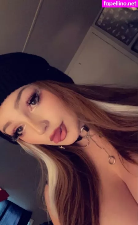 Emilyyfiore OnlyFans Thumbnail #ZPsVyyuvmZ