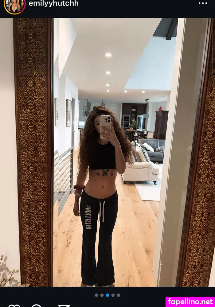 emilyyhutchh, emilyyhutchhvip Nude Leaked OnlyFans Photo #jF6APCIZJ8