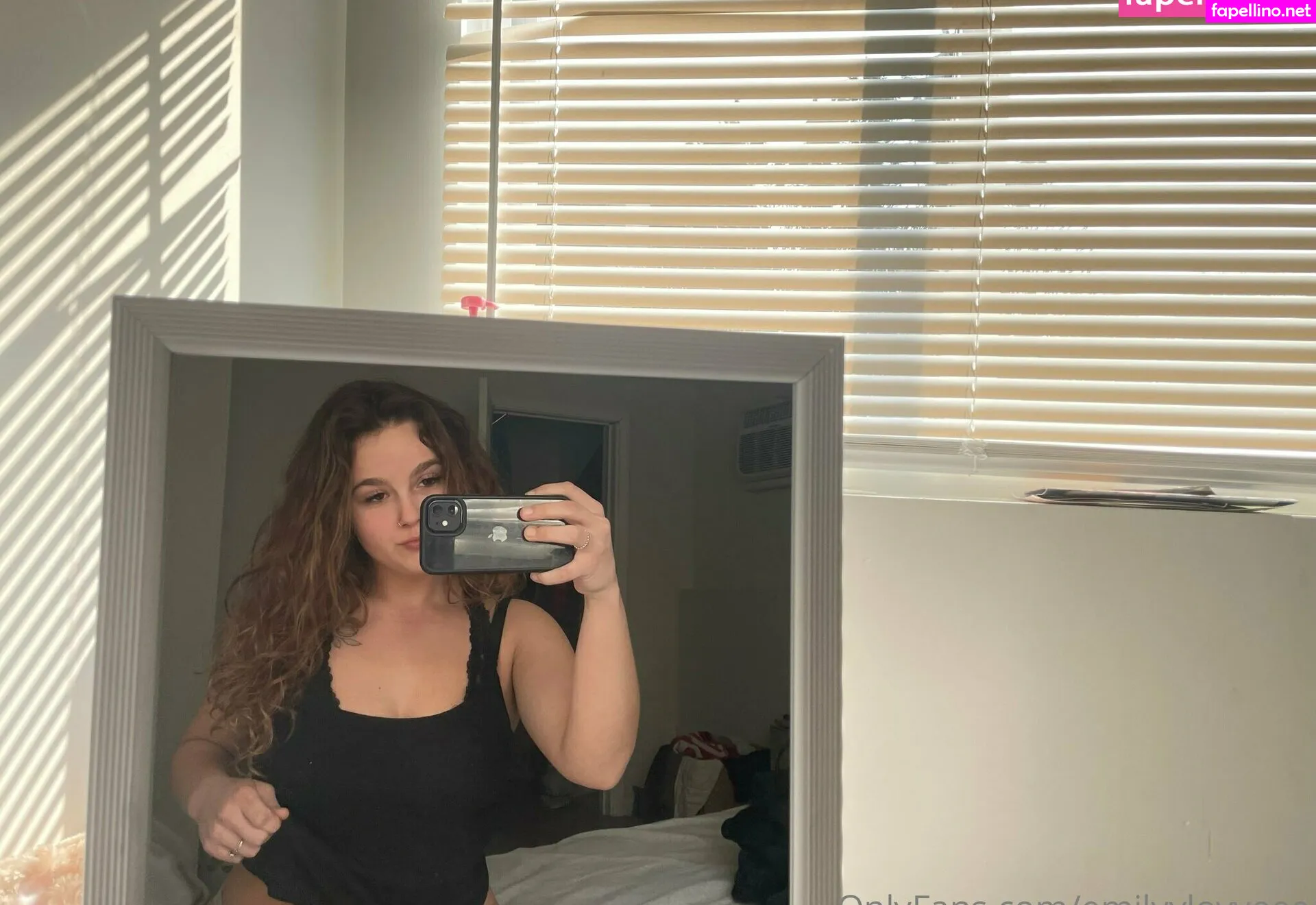 emilyyloves_, emilyylovveee Nude Leaked OnlyFans Photo #2aqcmGETHT