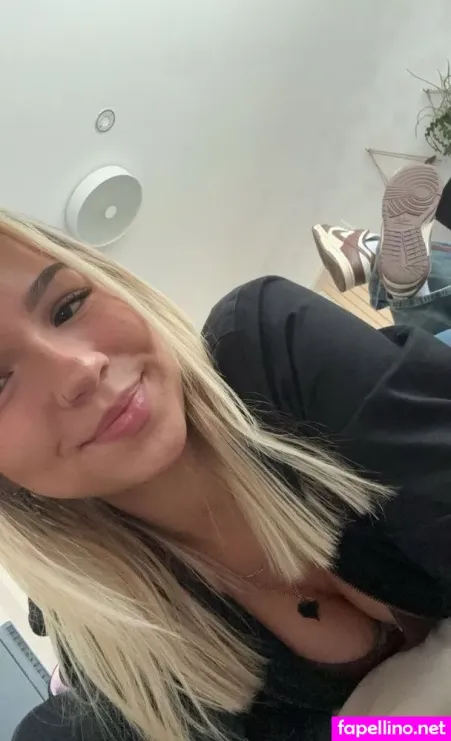 Emilyynl OnlyFans Thumbnail #y7FaGJhu56