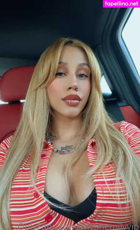 Emilyywild1 OnlyFans Thumbnail #iaSdRXziid