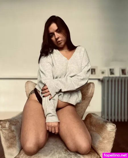 Emilyyypink OnlyFans Thumbnail #5qtnCC0z2o