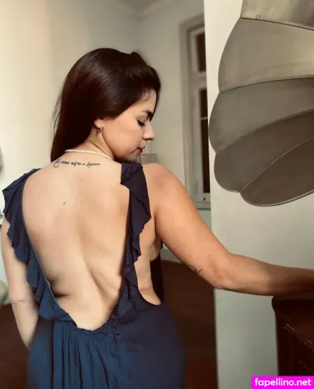 Emilyyypink OnlyFans Thumbnail #ZJUQAAieWo