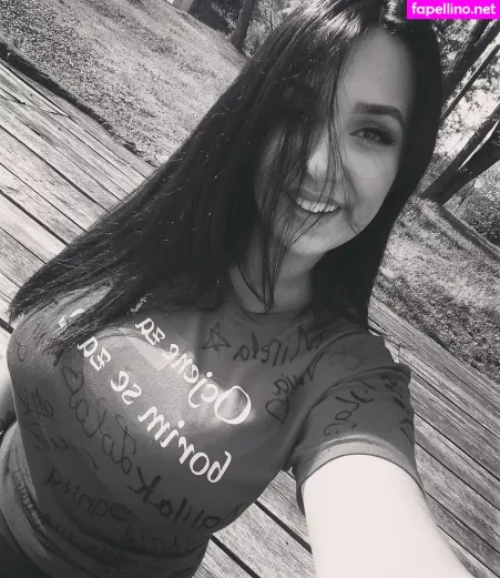 Emina Jahi OnlyFans Thumbnail #50onI2yia6