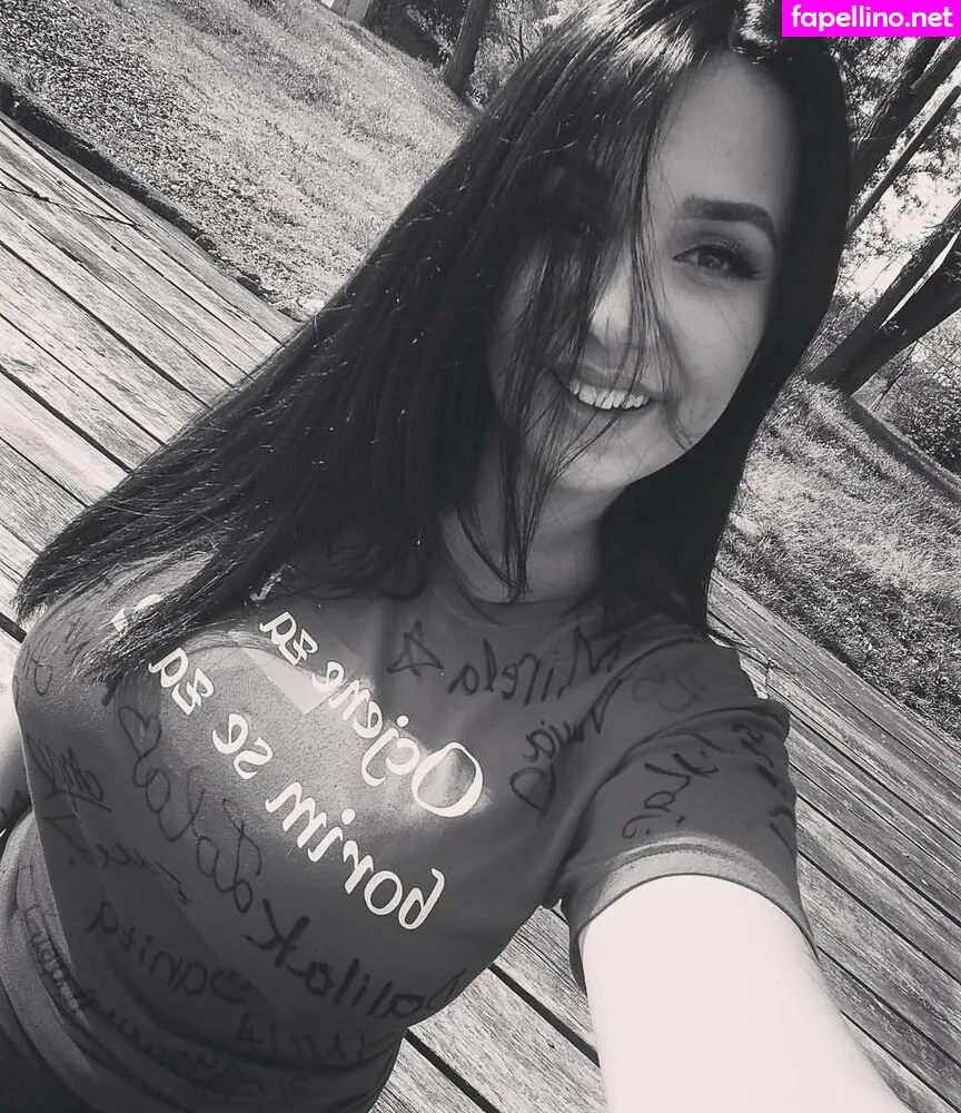 emiinajahic Nude Leaked OnlyFans Photo #50onI2yia6