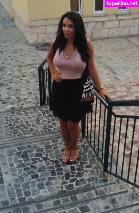 Emina Jahi OnlyFans Thumbnail #omakJdZBjN