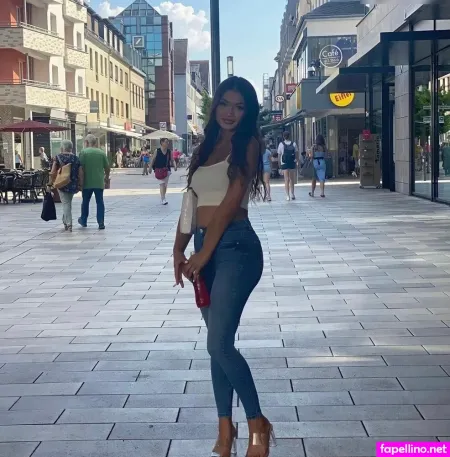 Eminedere OnlyFans Thumbnail #C7n38uPBXy