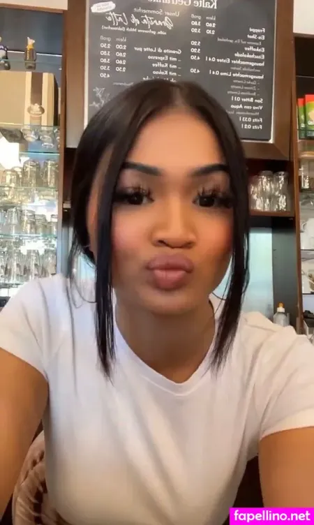 Eminedere OnlyFans Thumbnail #wVt1wM656s