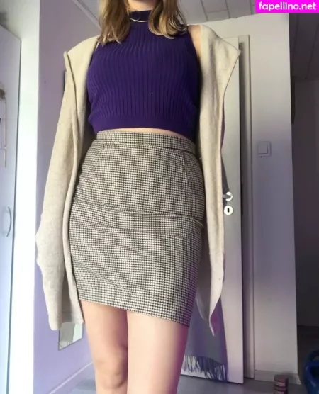 Emis18now OnlyFans Thumbnail #o5sjCeakvJ