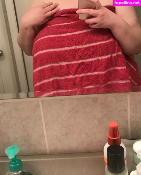 Emiscutie OnlyFans Thumbnail #mFMOzNaD71