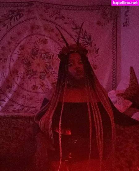 Emithegoddess OnlyFans Thumbnail #2Mz6yZD0Hy